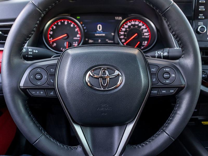 toyota Camry 2023 - 10