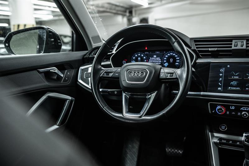 audi Q3 2022 - 29