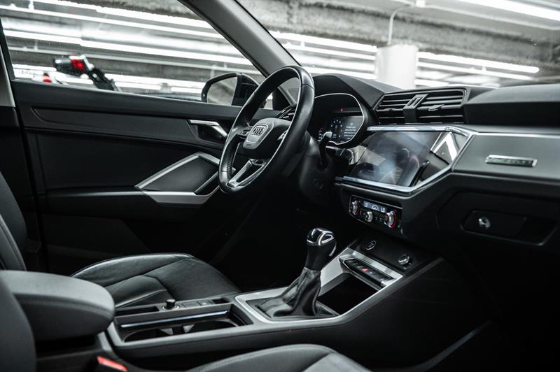 audi Q3 2022 - 31