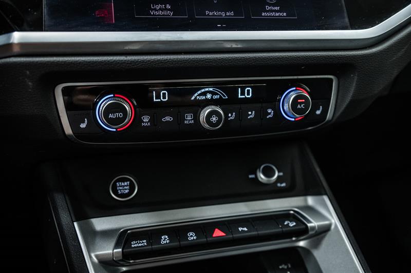 audi Q3 2022 - 21