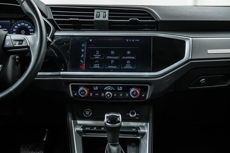 audi Q3 2022 - 30