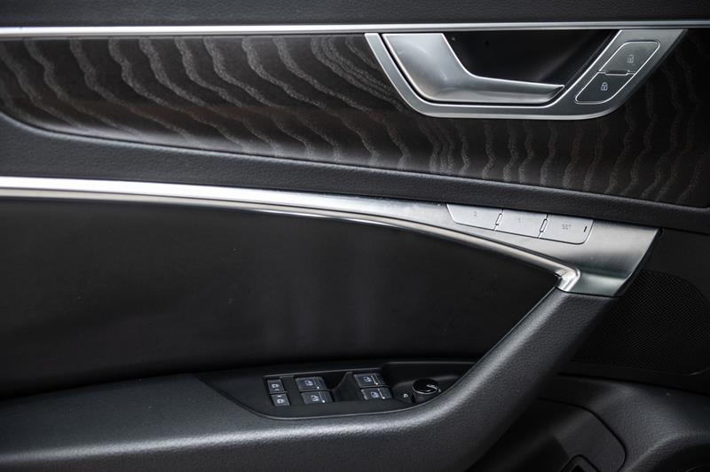 audi A6 Sedan 2022 - 13
