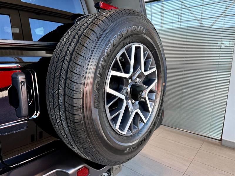 jeep Wrangler 2024 - 11
