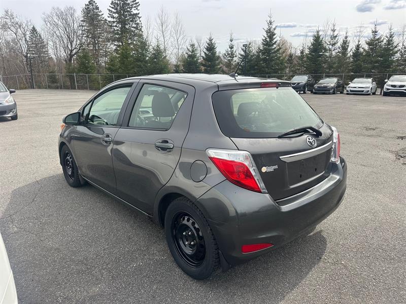toyota Yaris 2012 - 4