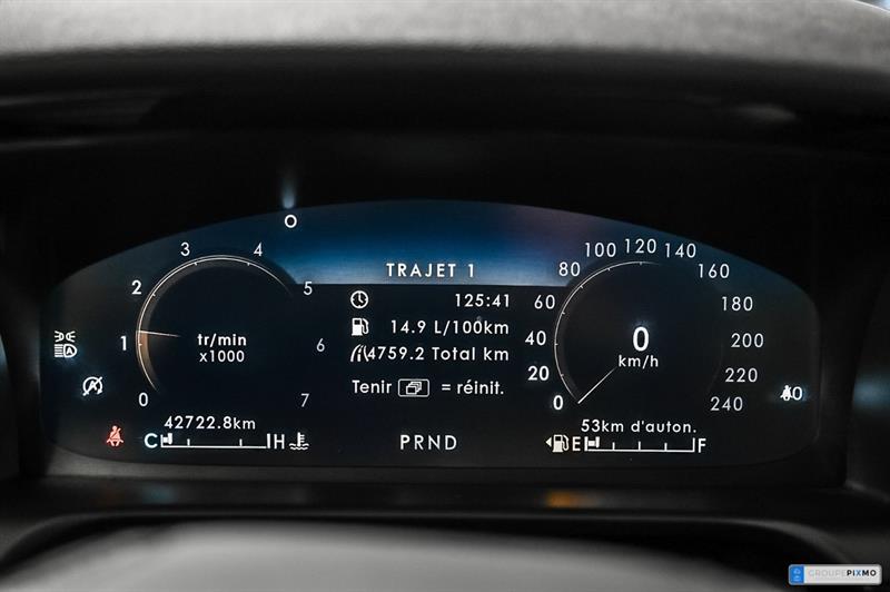lincoln Aviator 2023 - 26