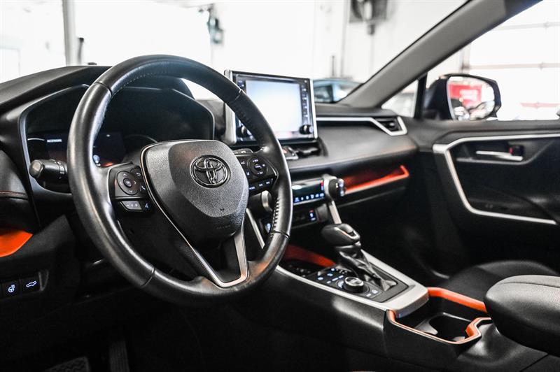 2020 Toyota RAV4 - Image 18