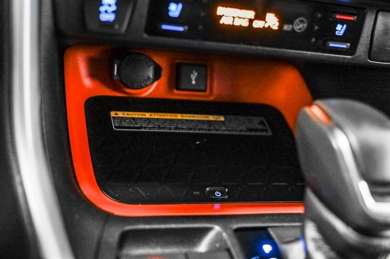 2020 Toyota RAV4 - Image 25