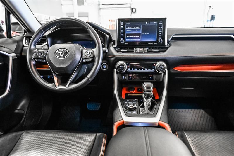 2020 Toyota RAV4 - Image 31