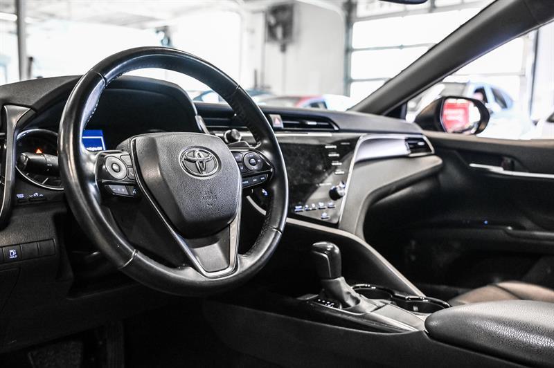 2020 Toyota Camry - Image 12