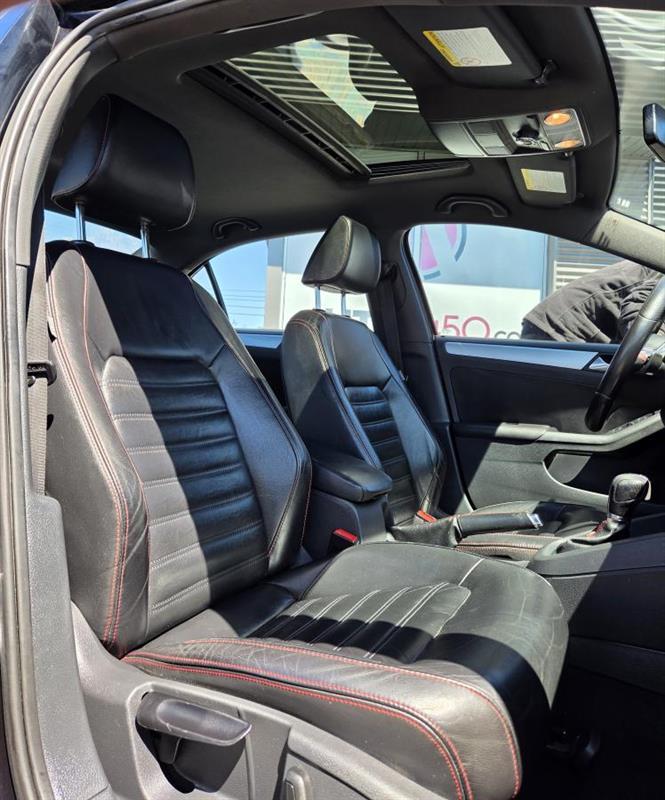 volkswagen Jetta 2014 - 11