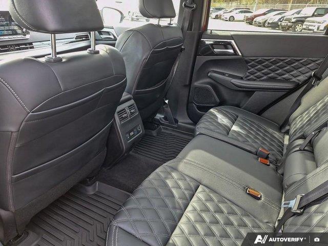 mitsubishi Outlander 2024 - 26