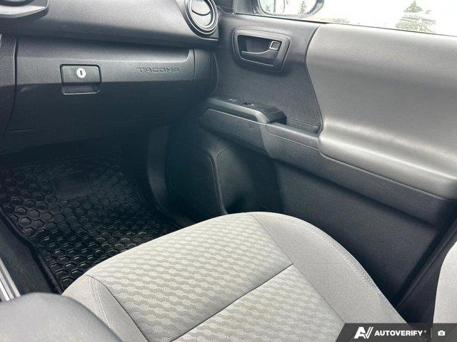 toyota Tacoma 2023 - 28