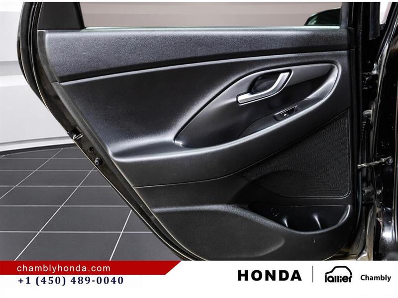 hyundai Elantra GT 2018 - 13