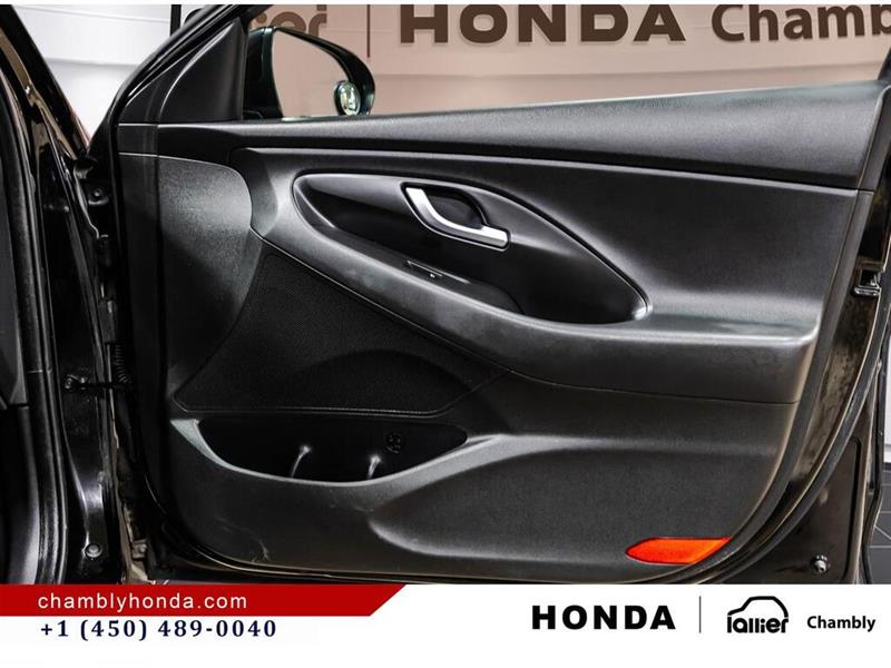 hyundai Elantra GT 2018 - 17