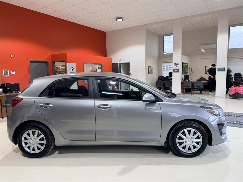 kia Rio 2023 - 9