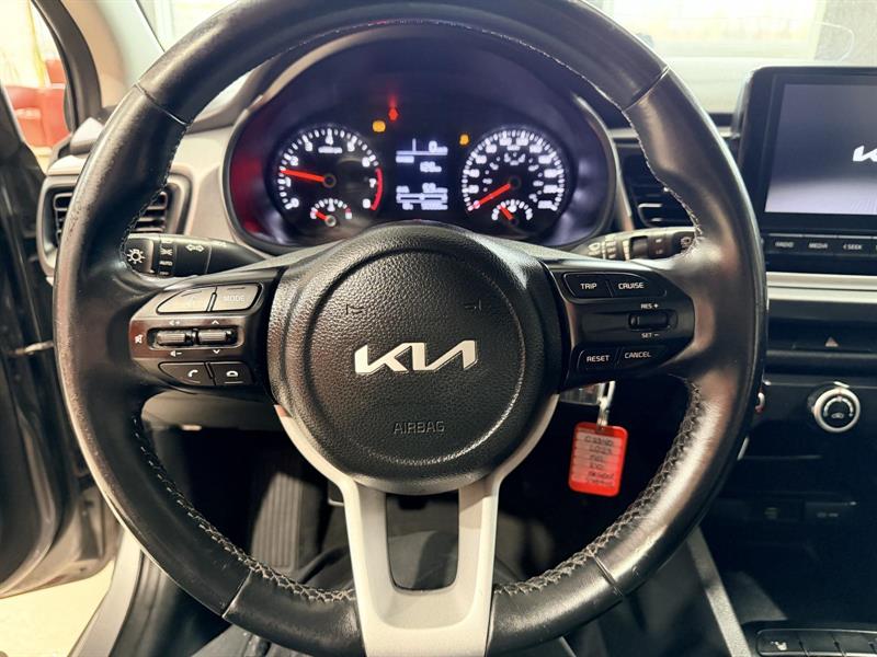 kia Rio 2023 - 17