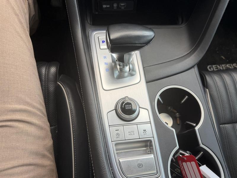 genesis G70 2021 - 17
