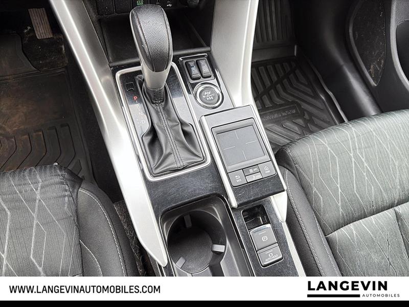 mitsubishi Eclipse Cross 2020 - 12