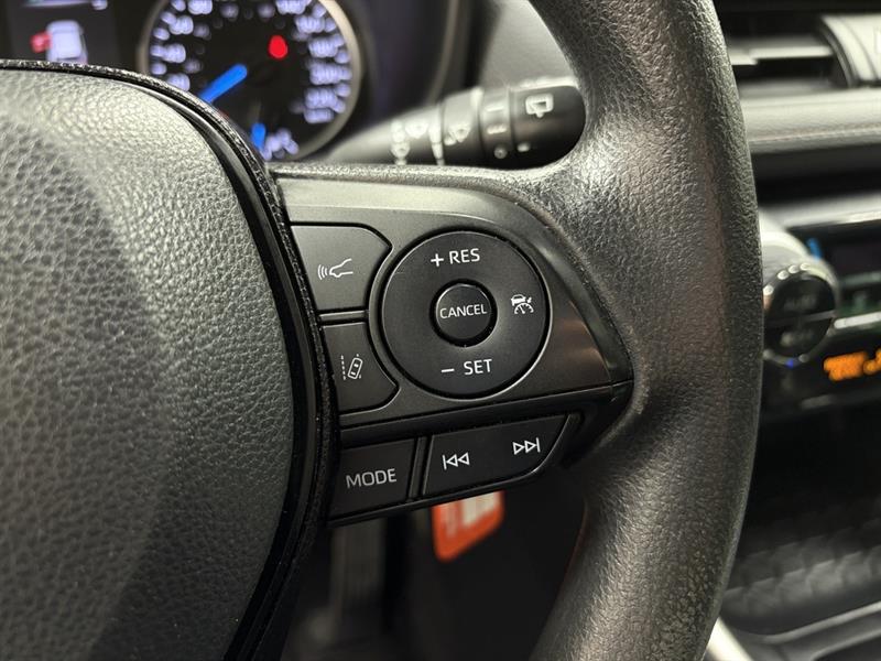 toyota RAV4 2020 - 24