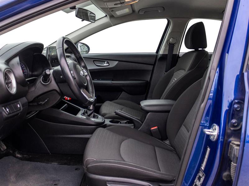 kia Forte 2021 - 25