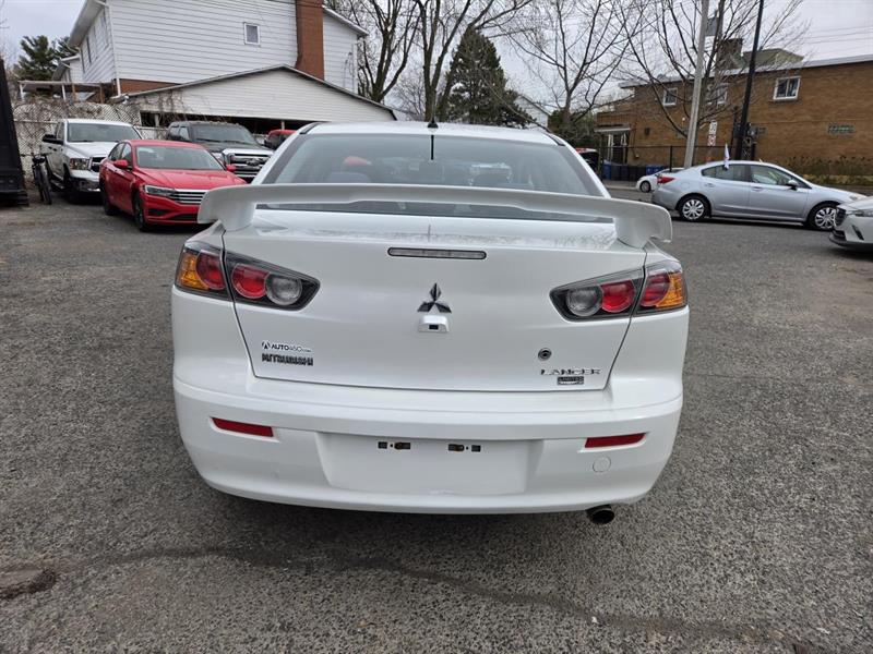 mitsubishi Lancer 2017 - 6