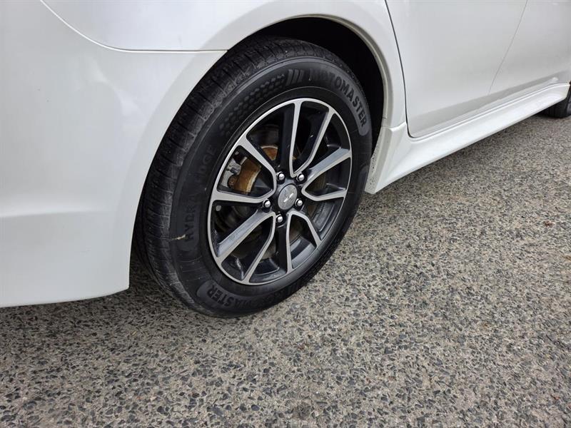 mitsubishi Lancer 2017 - 8