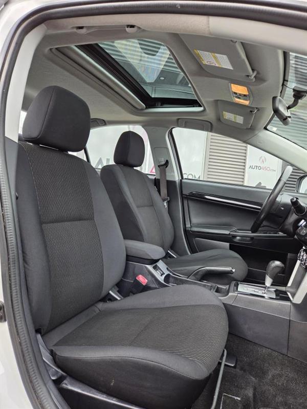 mitsubishi Lancer 2017 - 11