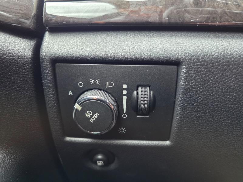 jeep Grand Cherokee 2011 - 29