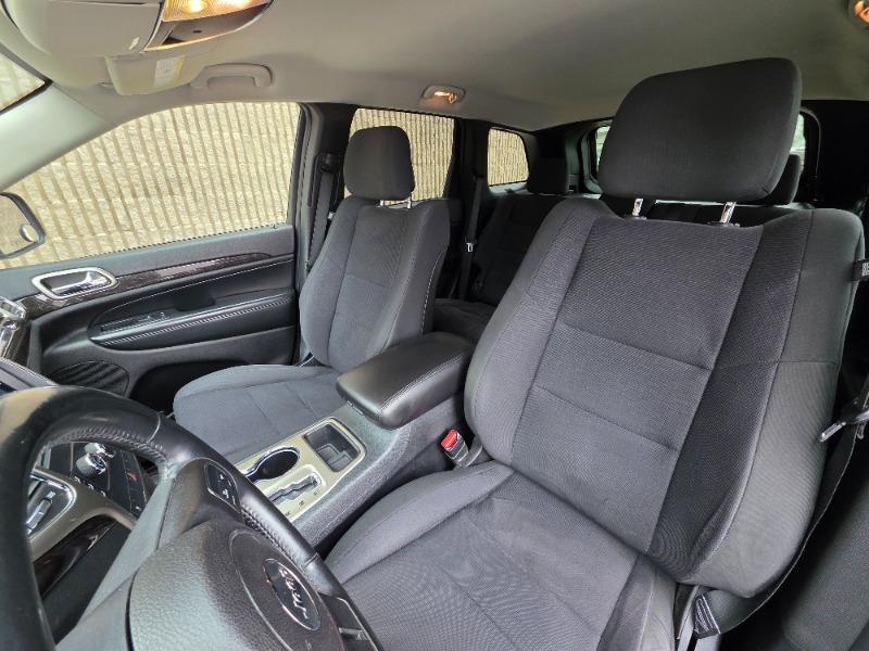 jeep Grand Cherokee 2011 - 33