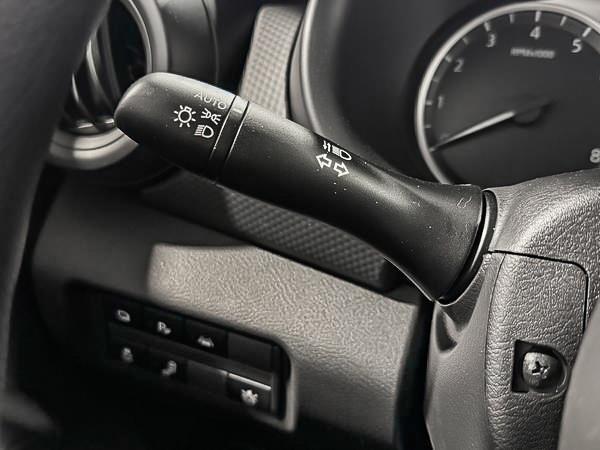 nissan Kicks Play 2025 - 17