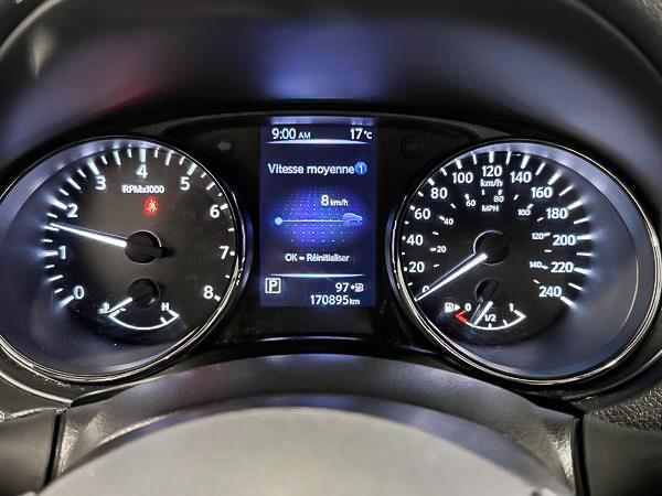 nissan Qashqai 2017 - 21