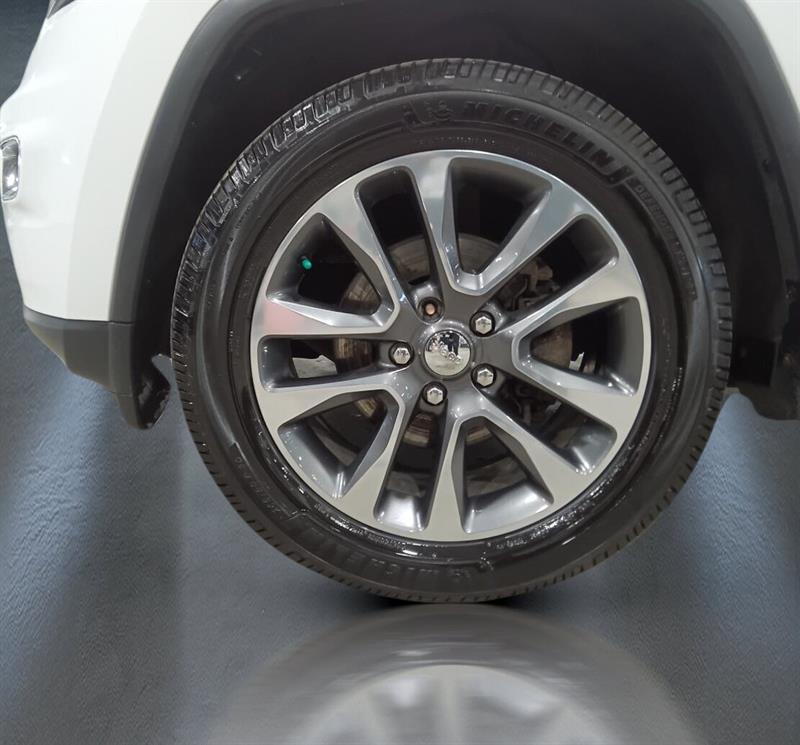 jeep Grand Cherokee 2018 - 12