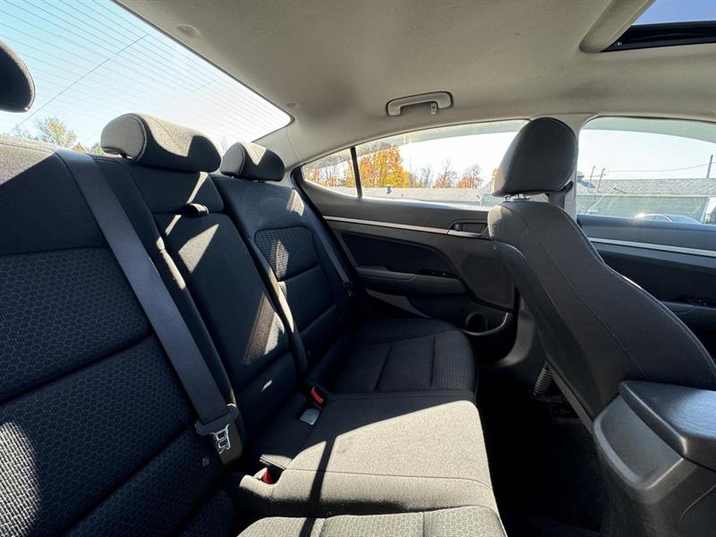 hyundai Elantra 2017 - 27
