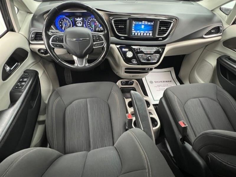 chrysler Pacifica 2019 - 12