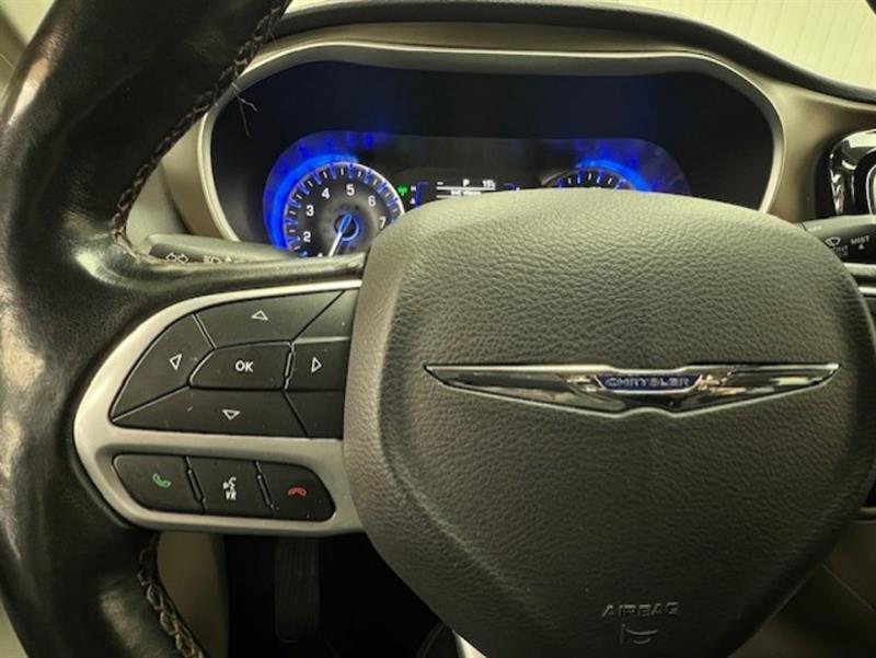 chrysler Pacifica 2019 - 16