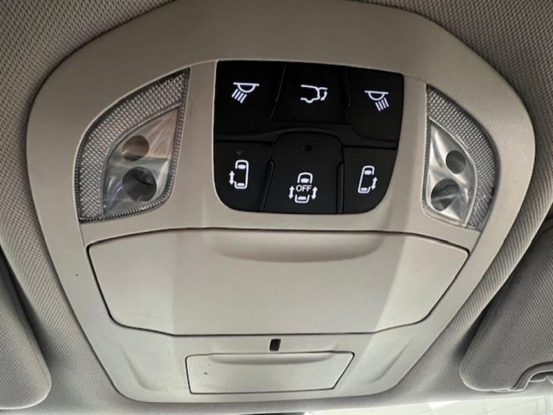 chrysler Pacifica 2019 - 23