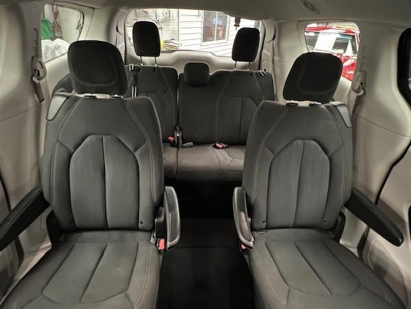 chrysler Pacifica 2019 - 29