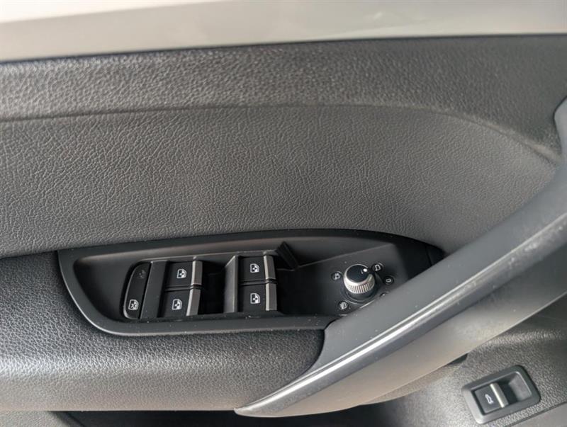 audi Q5 2018 - 16