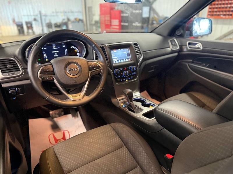 jeep Grand Cherokee 2018 - 15