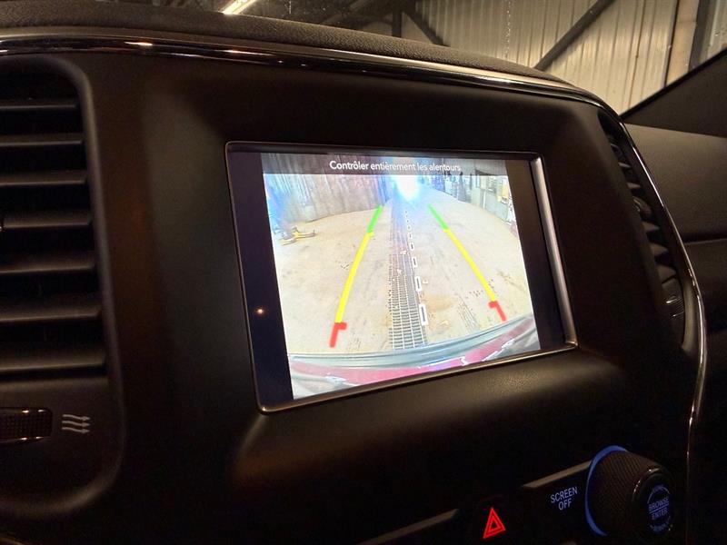jeep Grand Cherokee 2018 - 28