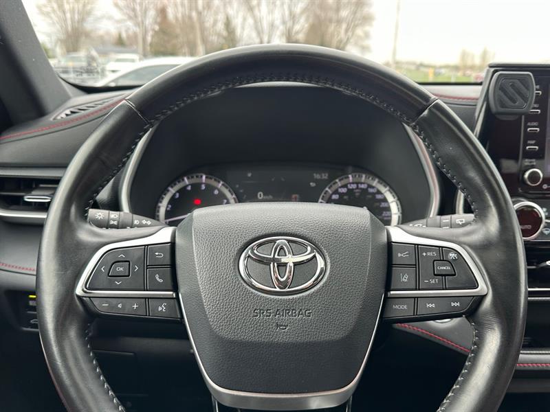 toyota Highlander 2022 - 16