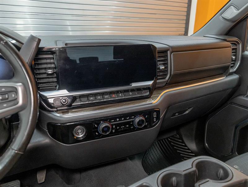 chevrolet Silverado 1500 2023 - 20