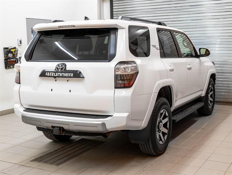 toyota 4Runner 2023 - 9