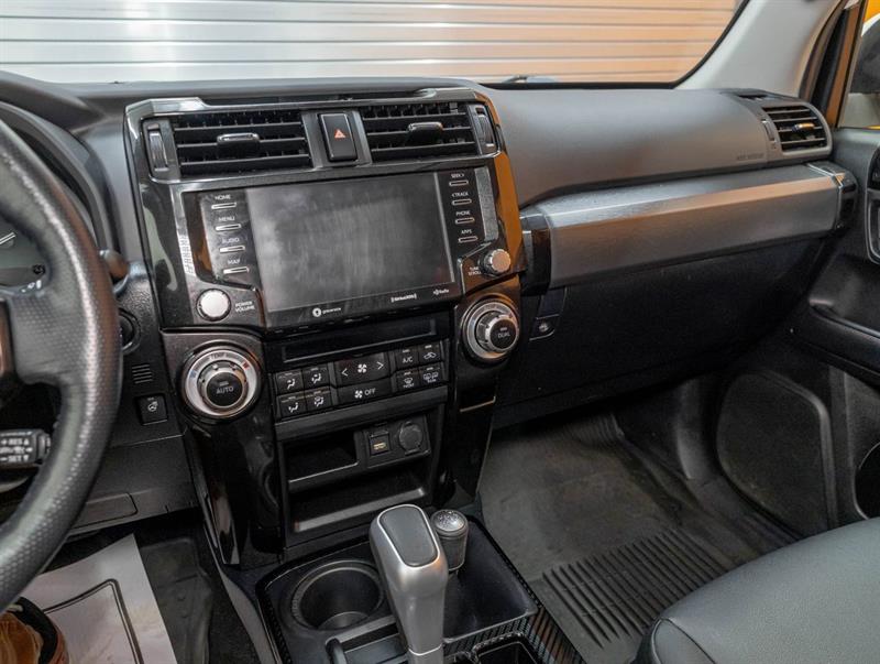 toyota 4Runner 2023 - 21