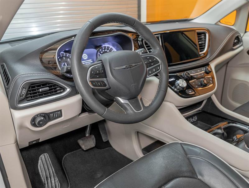 chrysler Pacifica 2024 - 2