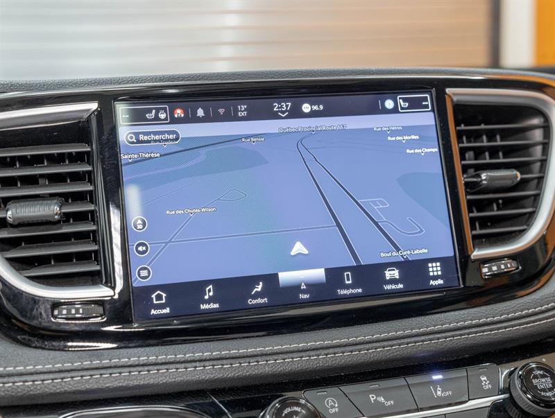chrysler Pacifica 2024 - 17