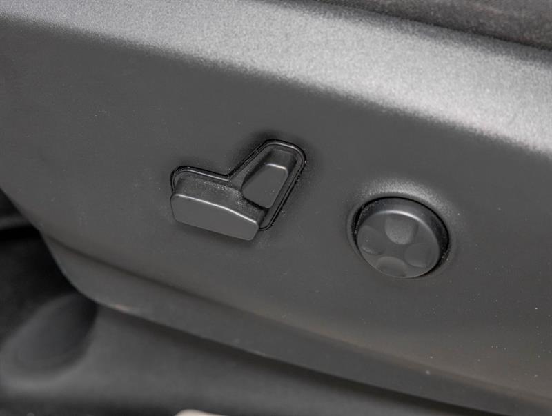 chrysler Pacifica 2024 - 26