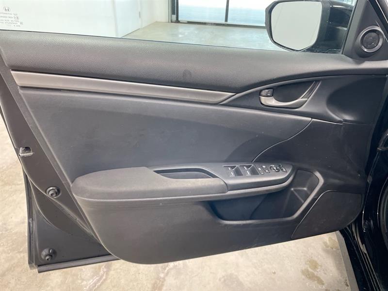 honda Civic Hatchback 2020 - 12