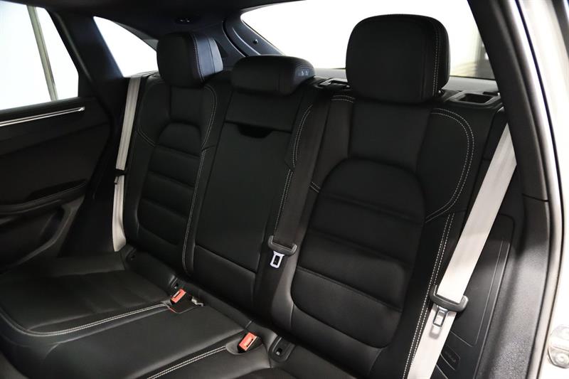 porsche Macan 2023 - 16