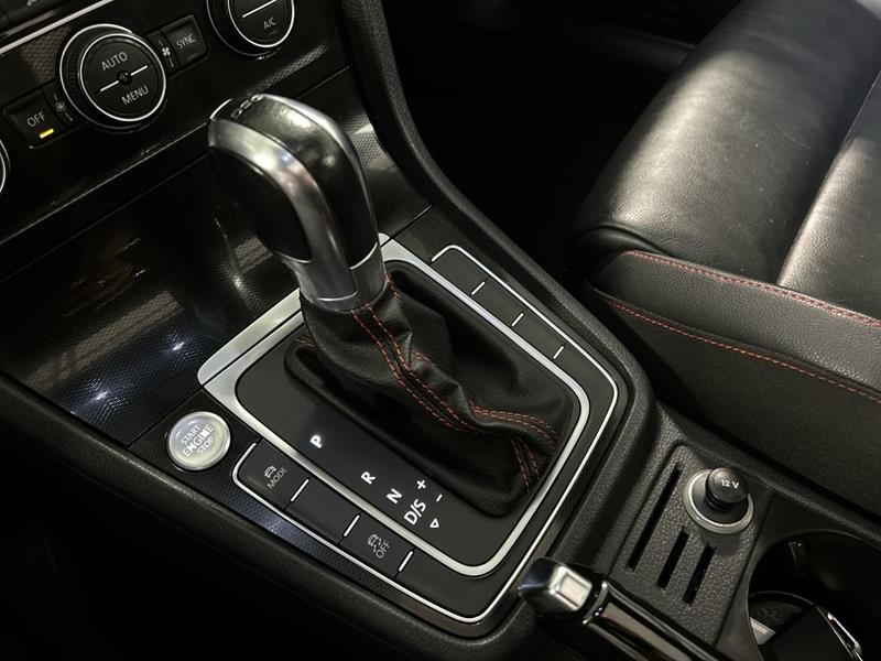 volkswagen Golf GTI 2015 - 29